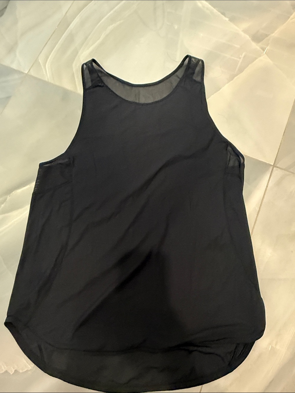 Lululemon sculpt tank size 6